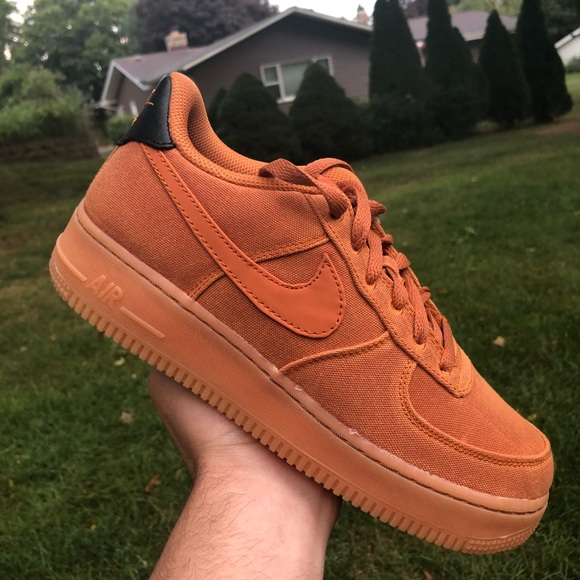 nike air force 1 monarch